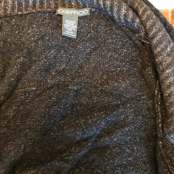 Warm, soft, take anywhere sweater. - Picture 5 of 5